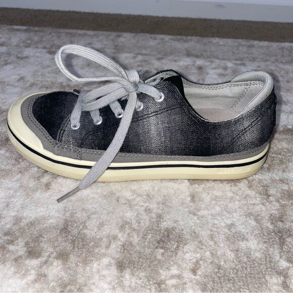 💋Bundle 4 items for $20. Add items💋 to a bundle - Picture 4 of 8